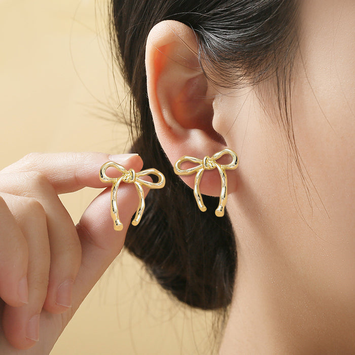 Wholesale Butterfly knot earrings, simple and fashionable, smooth and elegant earrings