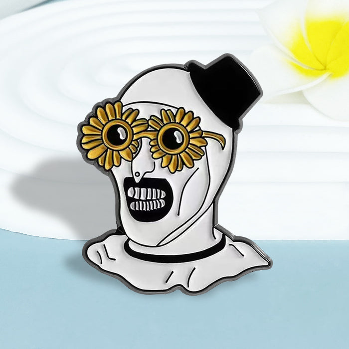 Wholesale Baked Enamel Clown Brooch Horror Movie Metal Pin Fashion Accessory MOQ≥2
