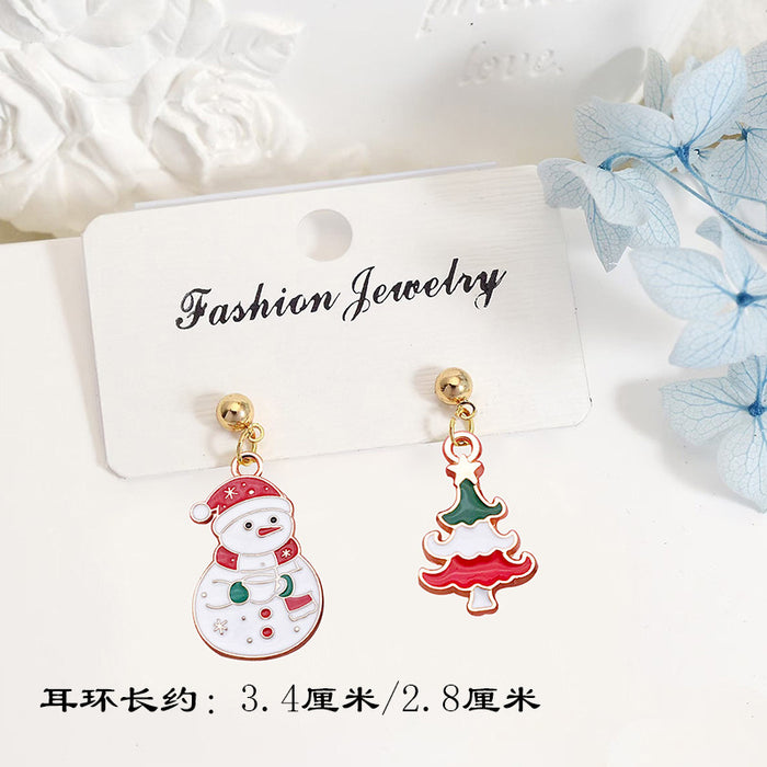 Wholesale S925 Silver Post Christmas Earrings Santa Deer Snowflake Studs for Women Party Gift Fashion Accessory