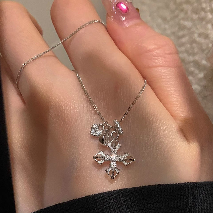 Wholesale Pendant necklace, niche, high-end, light luxury, versatile collarbone chain