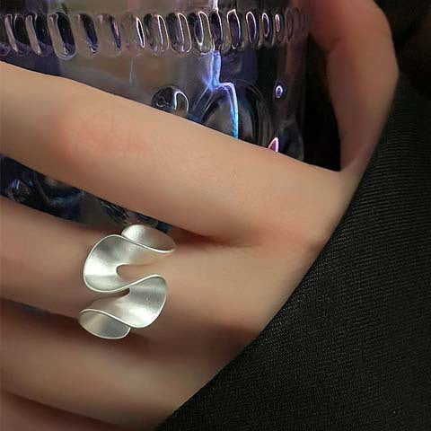 Wholesale Ocean blue ring women's simple tail ring fashion niche design versatile high-end index finger ring