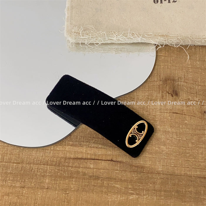 Wholesale Metallic letter hair clip, fashionable bangs, headband accessories, hair accessories