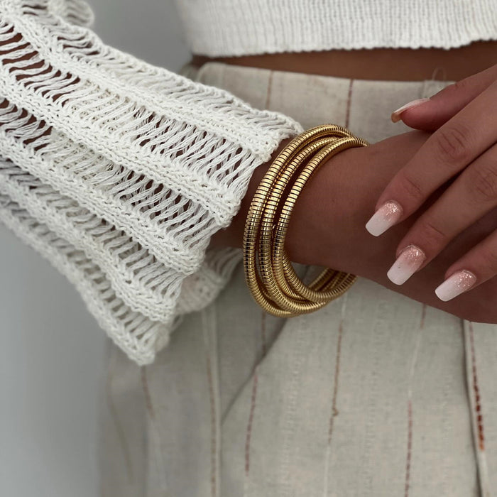 Wholesale New exaggerated multi-layer bracelet, simple alloy snake bone chain bracelet, and hand jewelry for accessories