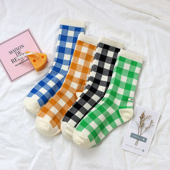 Wholesale British plaid socks, mid length socks, cotton socks, blue plaid sports socks, fashionable socks