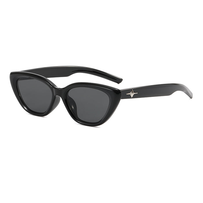 Wholesale Vintage sunglasses with a high-end feel, black small frame sunglasses with a stylish design for taking photos