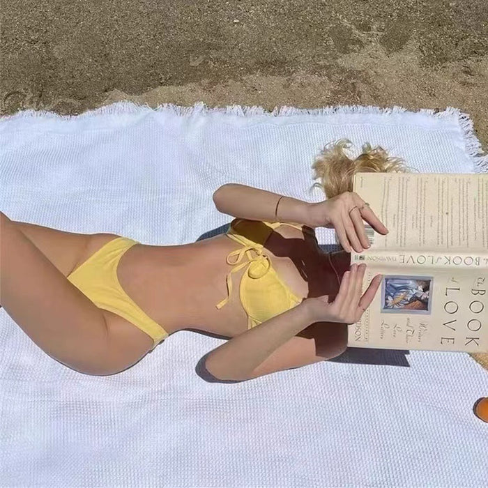 Wholesale Three point bikini steel support split high fork swimming vacation swimsuit