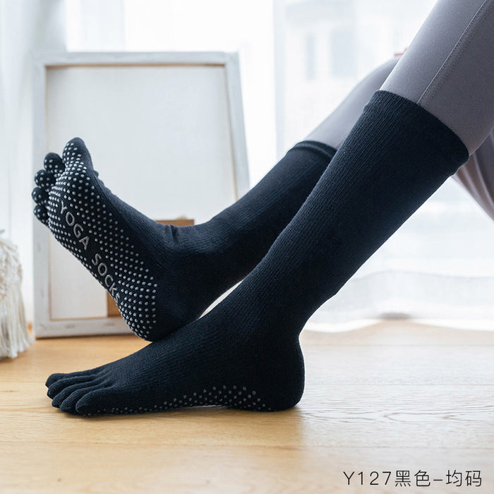 Wholesale Mid-Length Yoga Socks for Women Dotted Non-Slip Pilates Professional Sports Split-Toe Socks for Autumn and Winter