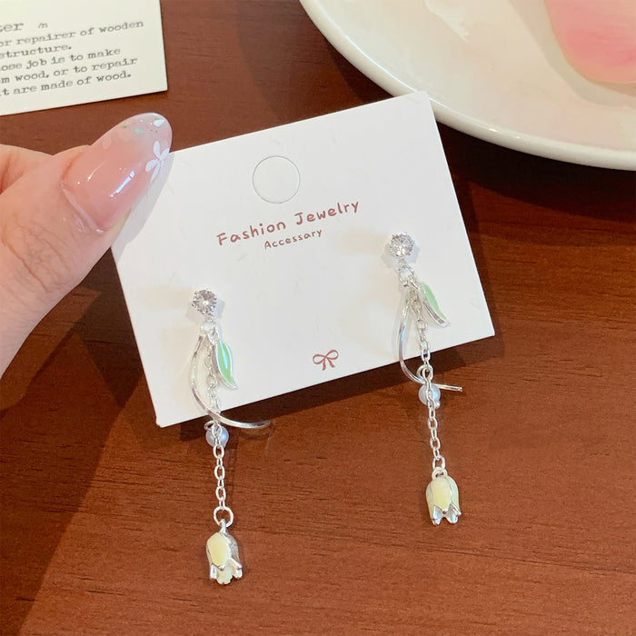 Wholesale Earrings, women's silver needles, exquisite and niche design earrings