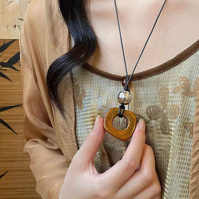 Wholesale Long sweater chain fashionable retro niche temperament high-end versatile necklace