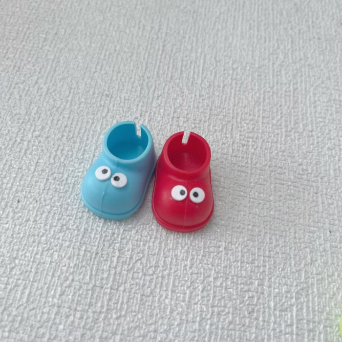 Wholesale Cute and playful hand-painted colorful shoes with small eyes