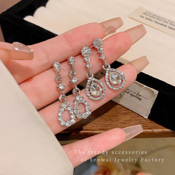 Wholesale Sparkling diamond water droplet tassel earrings