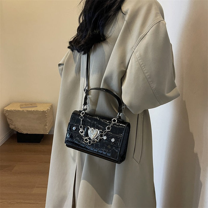 Wholesale New Sweetheart Handbag, niche design, retro shoulder bag, versatile and high-end crossbody bag