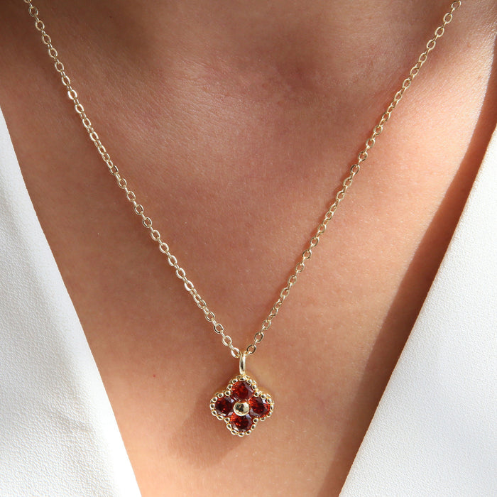 Wholesale 18k brass micro inlaid colored zirconium four-leaf clover flower  pendant clavicle chain necklace