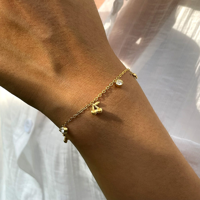 Wholesale All-match Design Sense Stainless Steel Cherry Bracelet Diamond-encrusted