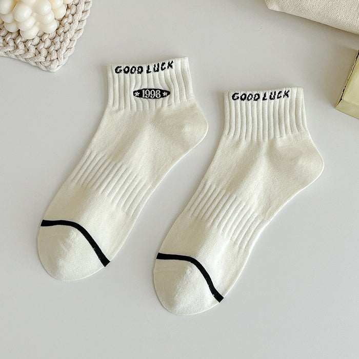 Wholesale Socks, tube socks, versatile embroidery, retro college style, casual, comfortable, breathable, sports socks, short socks, boat socks