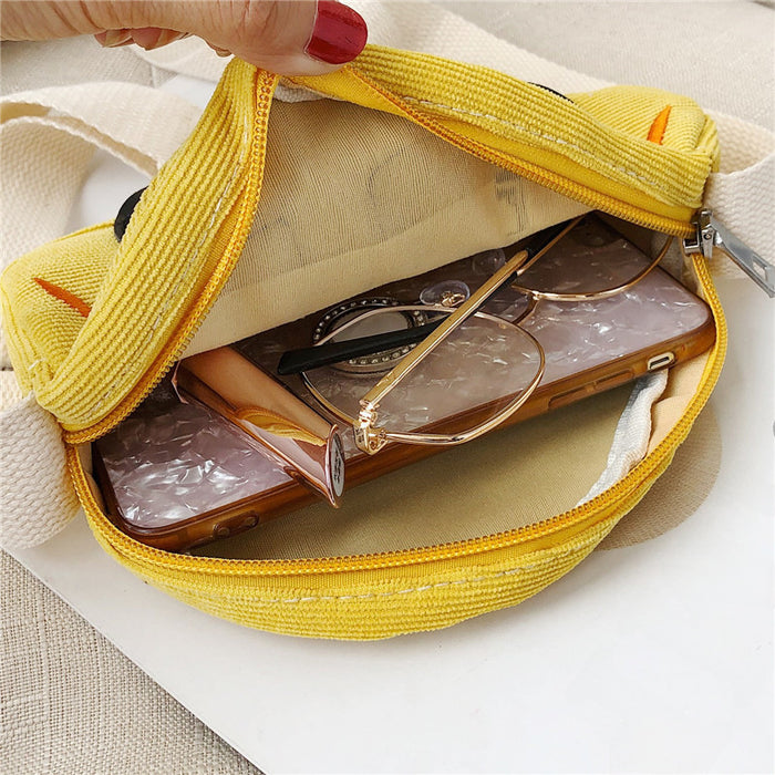 Wholesale Bag, car crossbody bag, new children's backpack, cute baby, stylish and personalized single shoulder