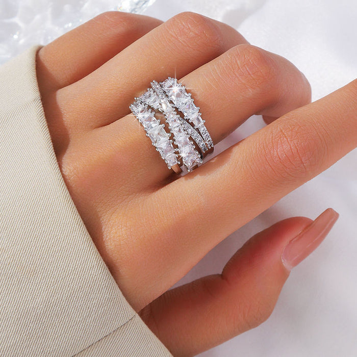 Wholesale Ring for women, niche, high-end, light luxury, no fading, full diamond zircon ring, fashionable and versatile ring jewelry