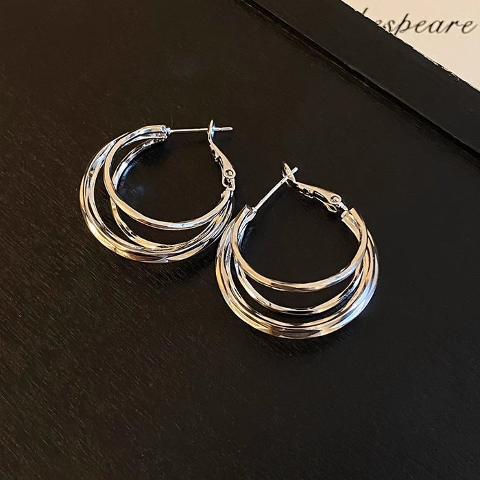 Wholesale New Fashionable Simple Multi layer Versatile Earrings with Light Luxury Style Earrings, Niche High end Design Earrings