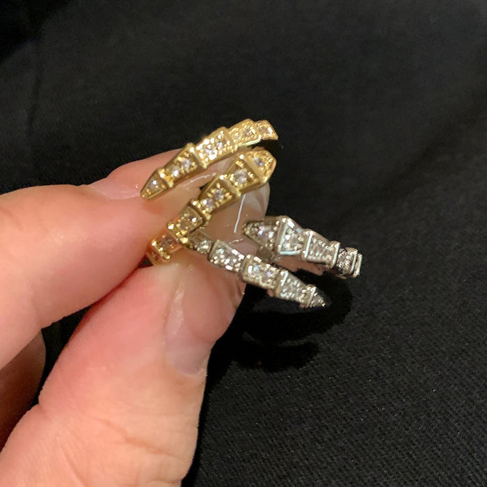 Wholesale Flash Diamond Spirit Snake-Shaped Ring