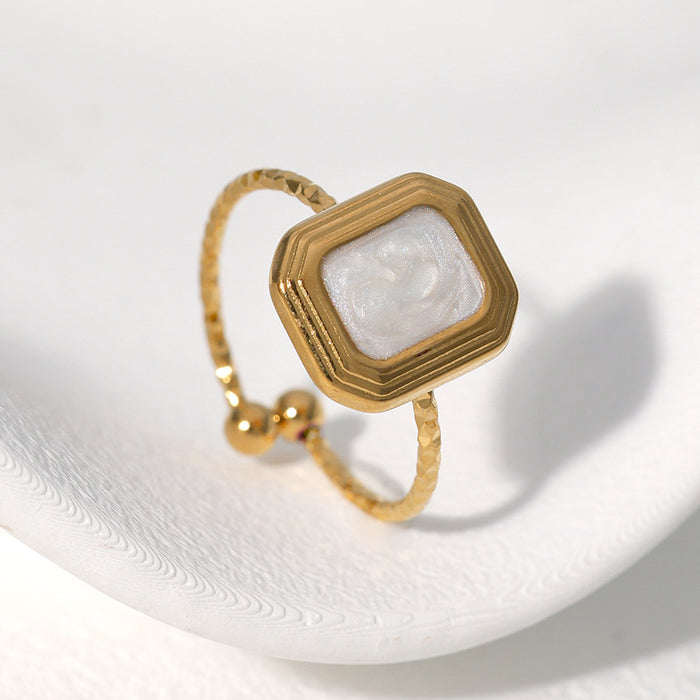 Wholesale Stainless steel fashionable square ring, simple and versatile, light luxury titanium steel jewelry