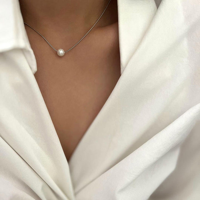 Wholesale New jewelry simple and versatile pearl pendant, niche light luxury pearl necklace