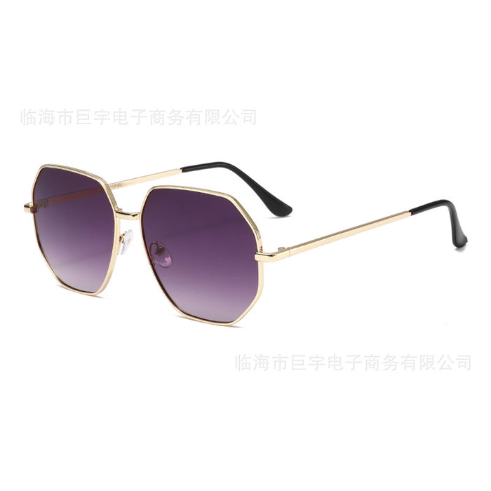 Wholesale Sunglasses with advanced UV protection and metal frame for driving