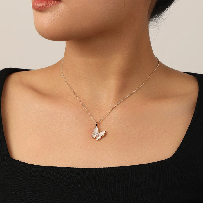 Wholesale Butterfly Necklace with Diamond New Necklace