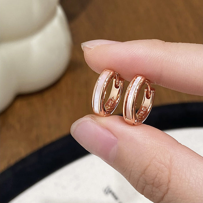 Wholesale Rose gold minimalist and elegant Hoop Earrings