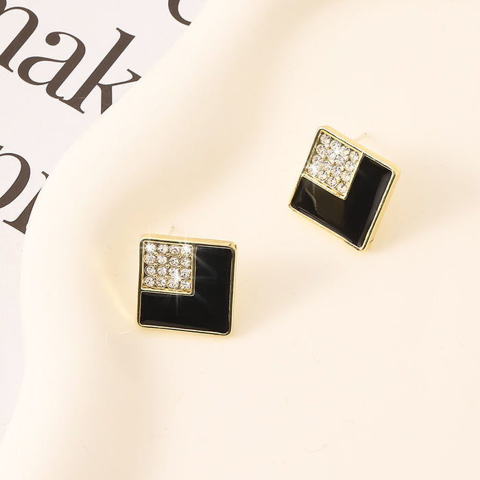 Wholesale Minimalist earrings, fashionable and niche silver needle geometric square earrings, temperament earrings, versatile earrings, earrings, pendants