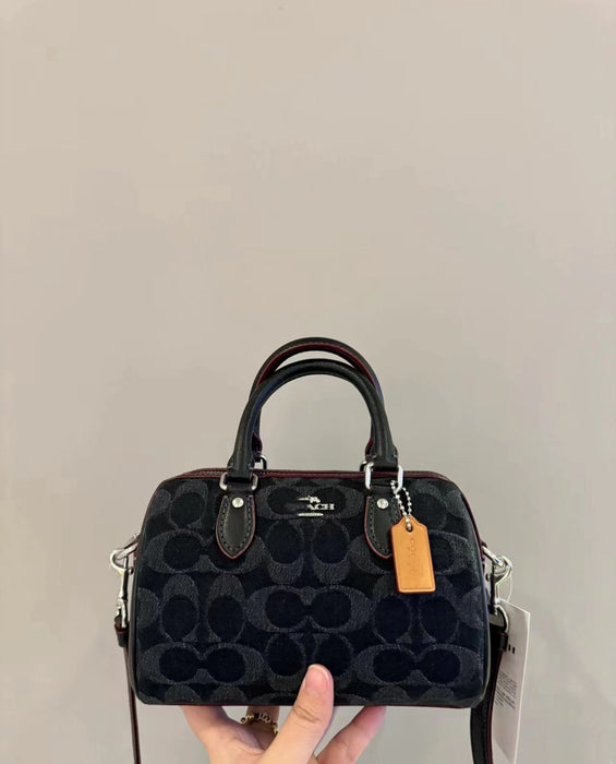 Wholesale Classic pillow bag handbag classic presbyopic crossbody bag for women