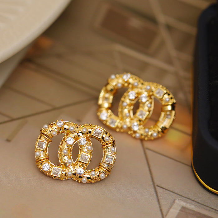 Wholesale Copper Inlaid Zircon C Letter Earrings JDC-ES-HanJie001