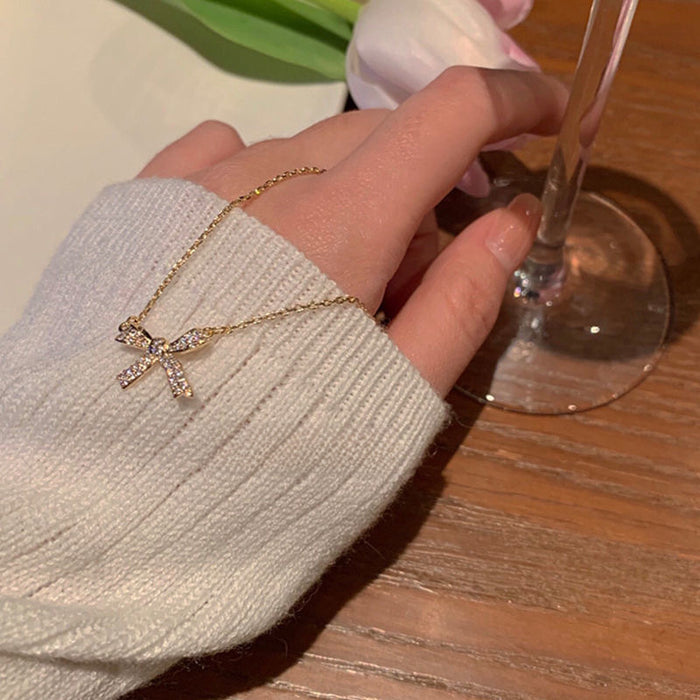 Wholesale New bow necklace with light luxury and niche design, neck chain style, high-end temperament, collarbone chain