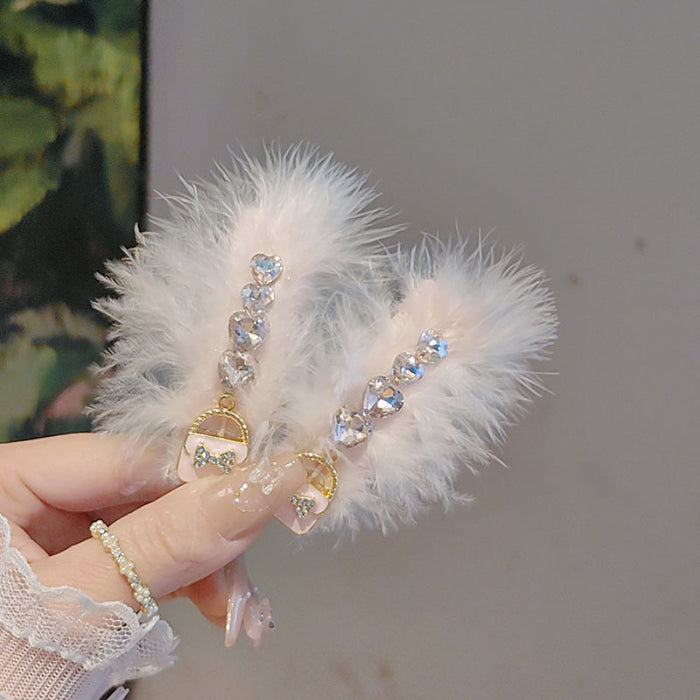 Wholesale Women's Feather Hair Clips