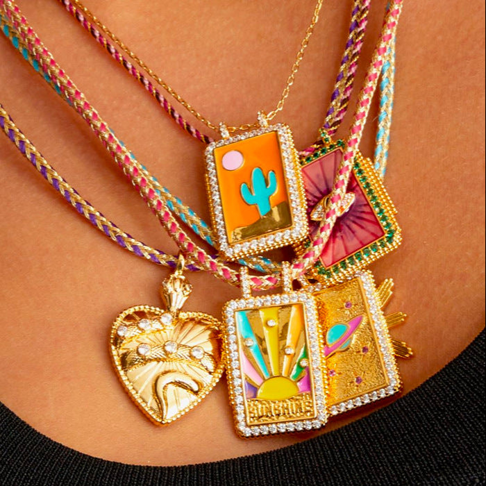 Wholesale Copper Retro Tarot Card Pendant Necklace With Gemstone Trendy Fashion Jewelry Accessory Boutique Resale Gift