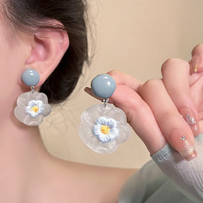 Wholesale Acrylic White Flower Earrings Women's Niche Fashion Earrings