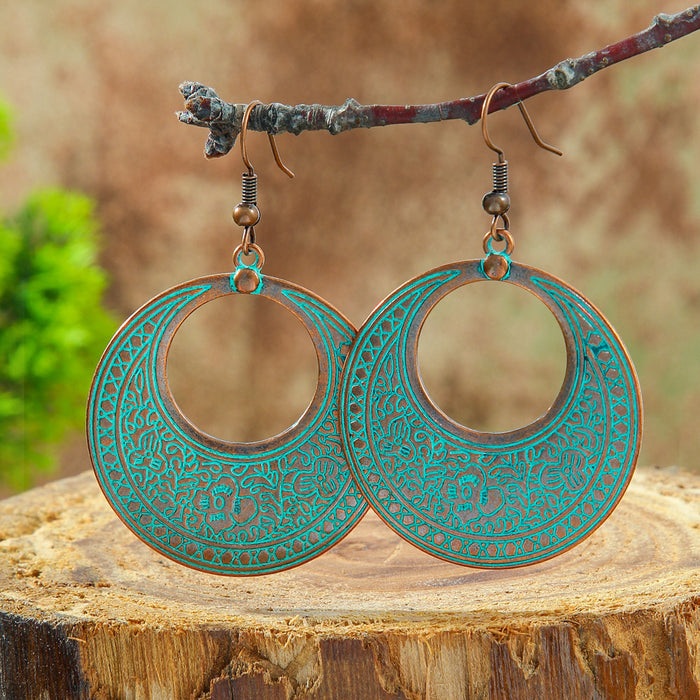 Wholesale Bohemian Hollow Alloy Earrings Vintage Leaf Flower Design Fashion Accessory MOQ≥2