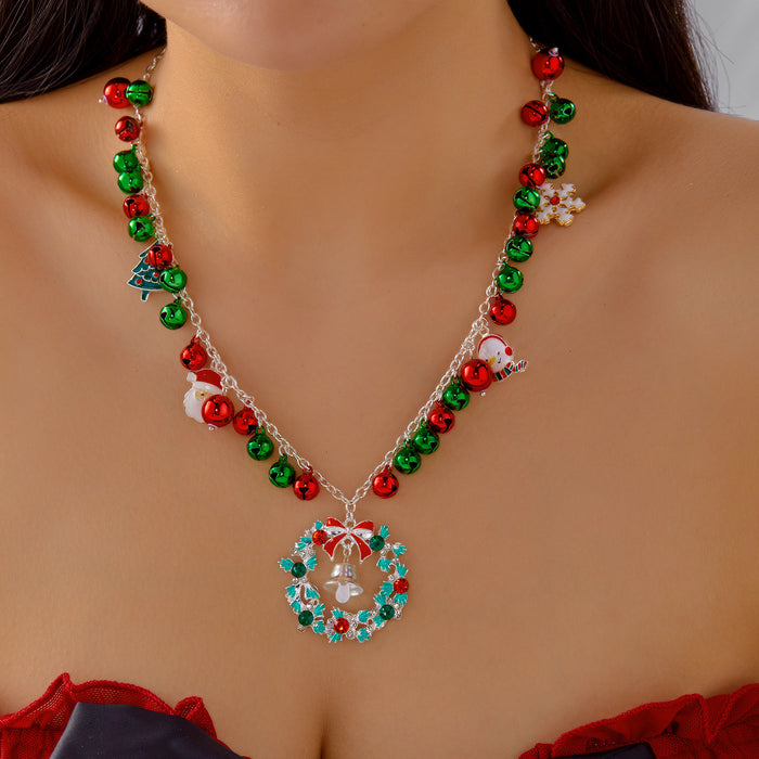 Wholesale Zinc Alloy Christmas Snowflake Pendant Necklace for Women Fashion Accessory