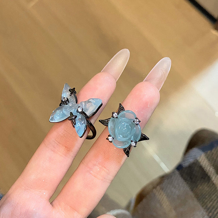 Wholesale Minimalist ice transparent blue rose ring with niche design, prickly butterfly, light luxury and personalized opening