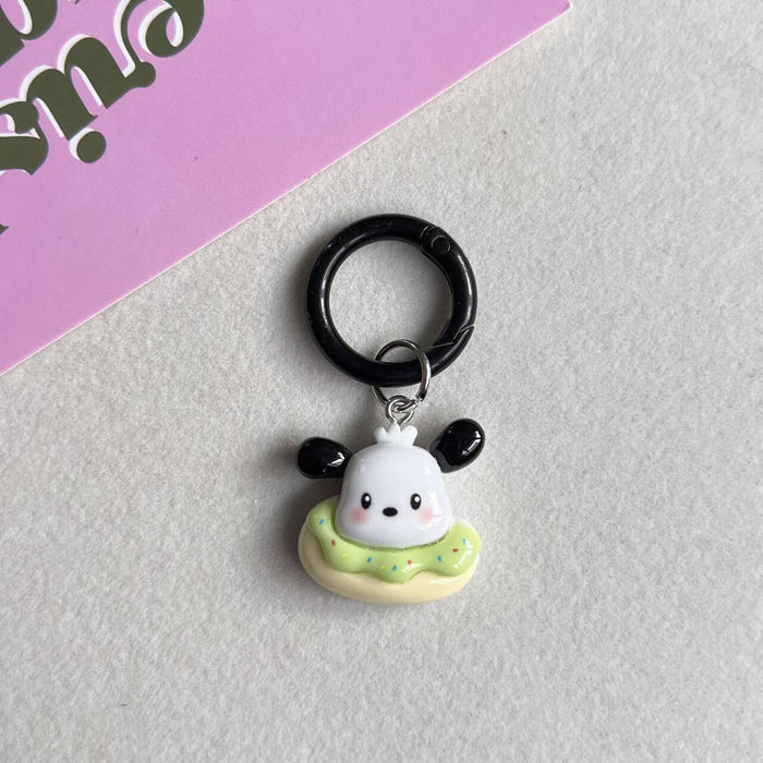 Wholesale Circle keychain, cute backpack pendant, keychain, cartoon gift accessory