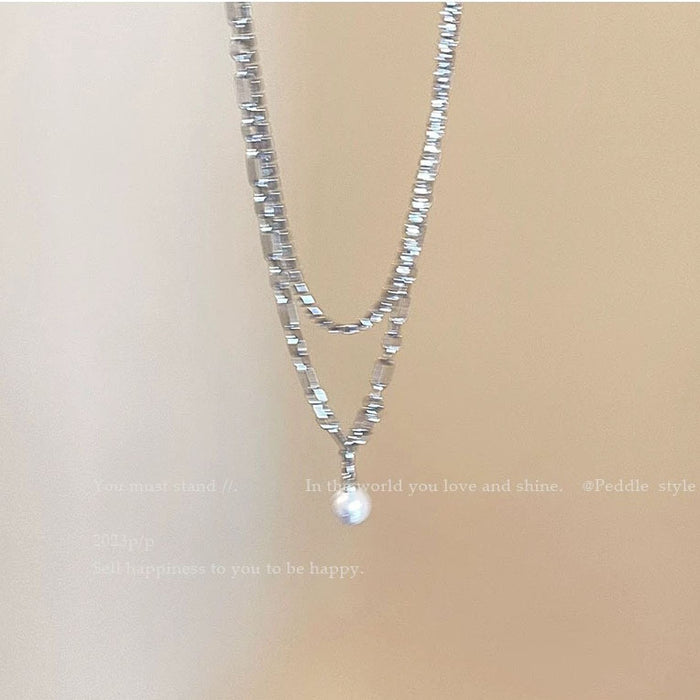 Wholesale Simple, fashionable, popular double-layer pearl necklace, light luxury, niche collarbone chain, new high-end necklace