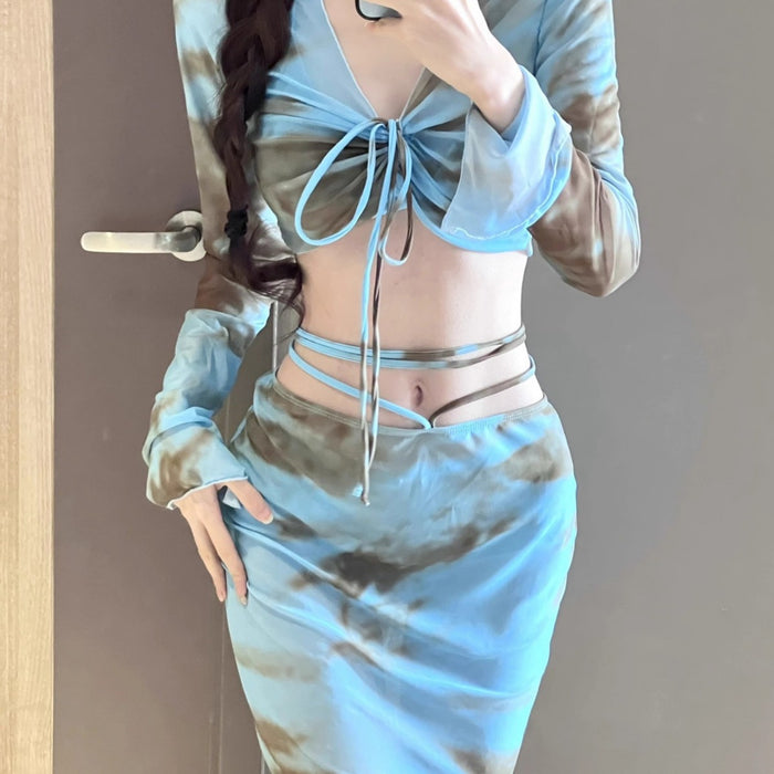 Wholesale Four piece swimsuit bikini sexy long sleeved beach vacation soaking in hot springs