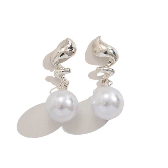 Wholesale Creative pearl earring design with high-end geometric personality and retro style earrings