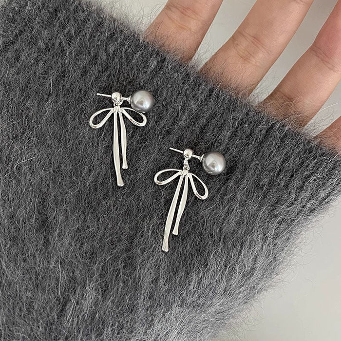 Wholesale  bowknot Gray Pearl long earrings  women one two-piece earrings without piercing  ear clip