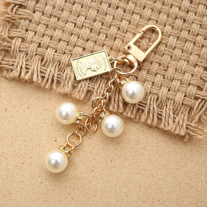 Wholesale Crystal Pearl keychain peach heart ornaments  pendant gift