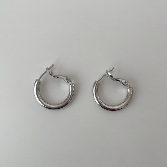 Wholesale Silver needle earrings, retro earrings, high-end earrings, versatile and versatile