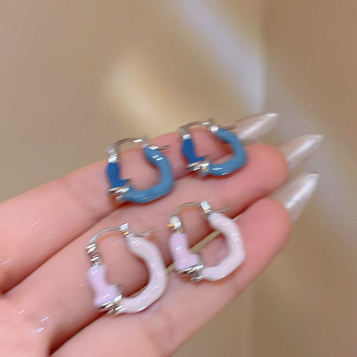 Wholesale U-shaped temperament ear buckle, niche design, versatile, unique and personalized knot earrings