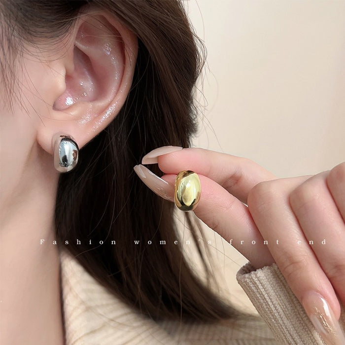 Wholesale Metal earrings with niche design and temperament, earrings and accessories for women