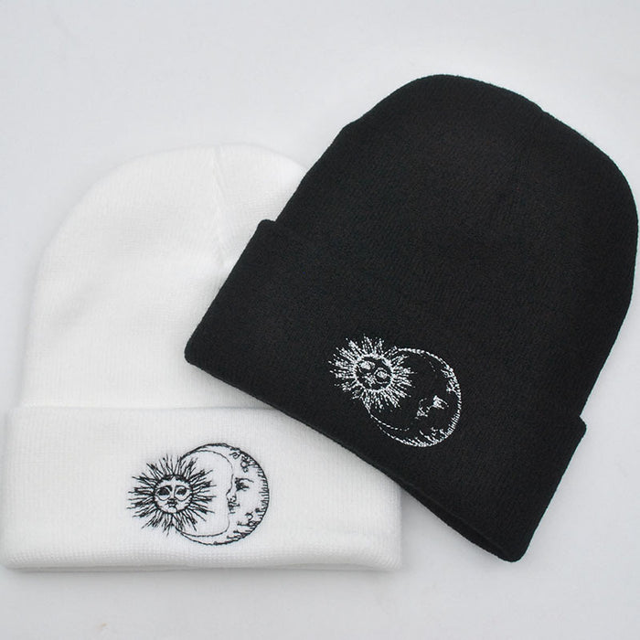 Wholesale Autumn and Winter Sun Moon Embroidery Knitted Wool Hat JDC-FH-PeiN022