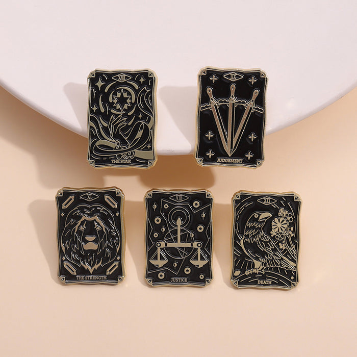 Wholesale Retro Creative Tarot Card Metal Brooch Cartoon Geometric Sun and Moon Emblem JDC-BC-BL005