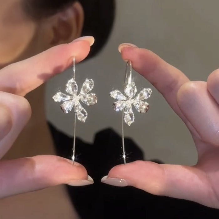 Wholesale Vintage Metallic Phoenix Flower Ear Hook Earrings French Flower High-end Earrings for Women